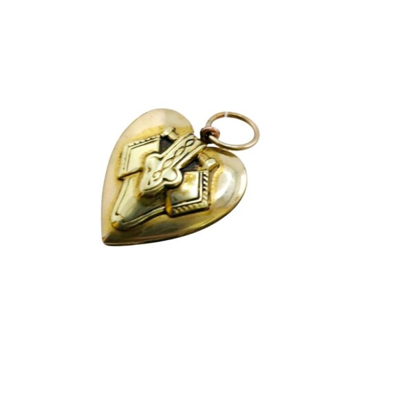 Vintage Brass Detailed Heart Locket (A8199) - Picture 3 of 5